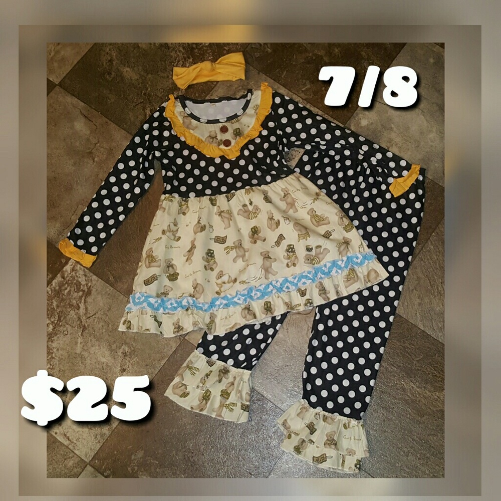 Girl boutique outfits/ bow is not included